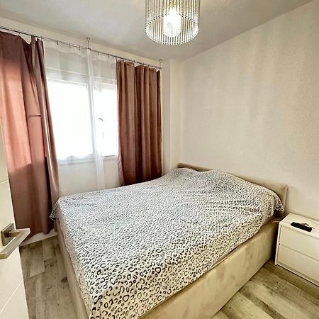 Dom Goscinny 8,3-41 Poznań Eksteriør bilde